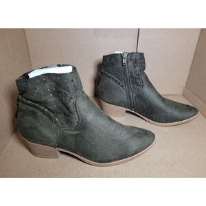 Soda Womens Olive Green Western Ankle Booties Size 7